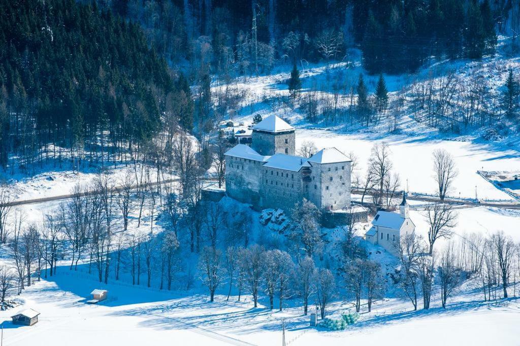 Adler Kaprun, Golf 'N' Ski And Mountain Biking. 外观 照片